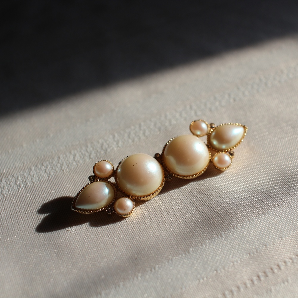 Pin Collection - Picture 3 of 8